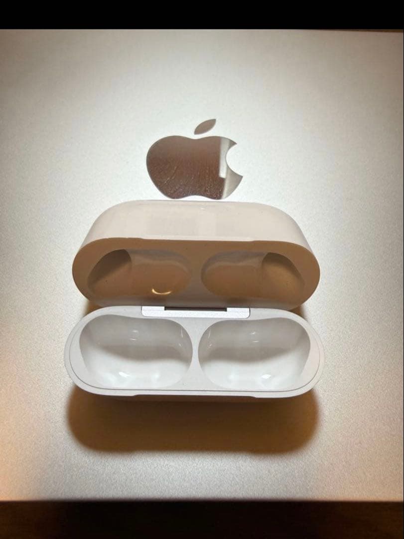 みちょぱさん専用　AirPods Pro第3世代 充電ケースのみ 正規品