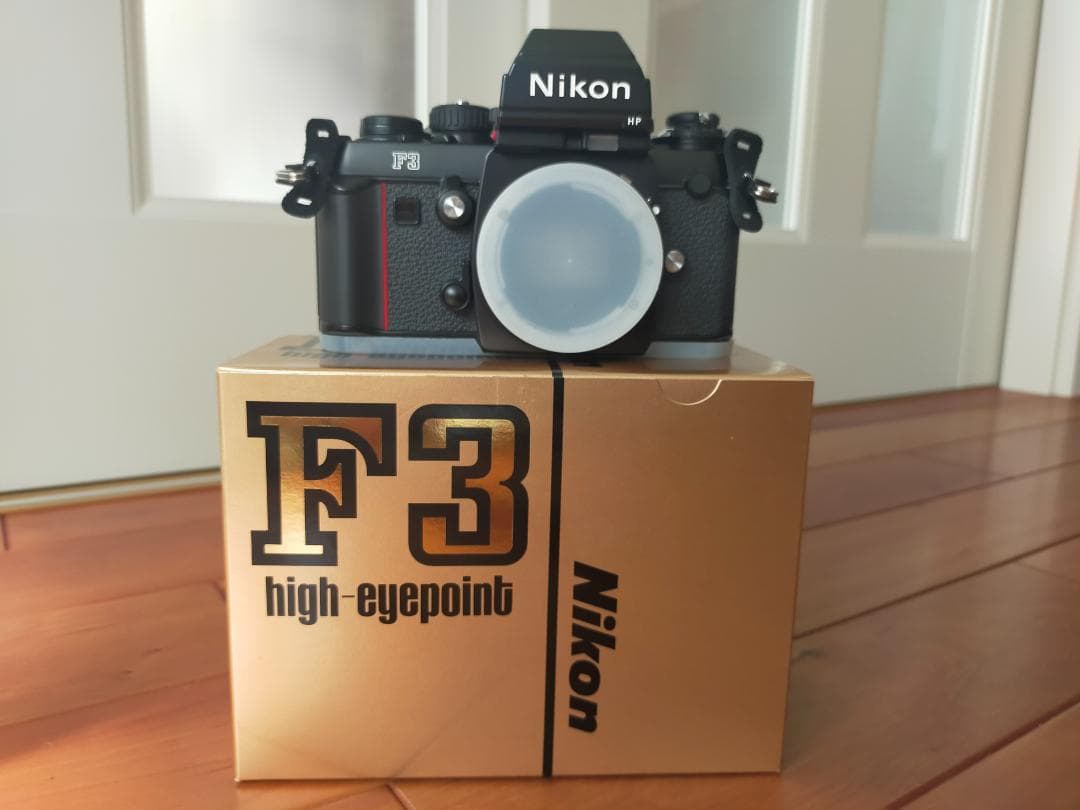 【中古 極美品】Nikon　F3HP　シリアル1999***番