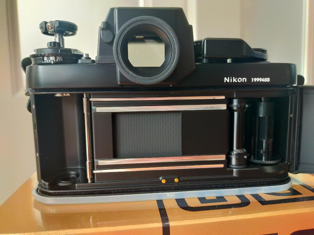 【中古 極美品】Nikon　F3HP　シリアル1999***番