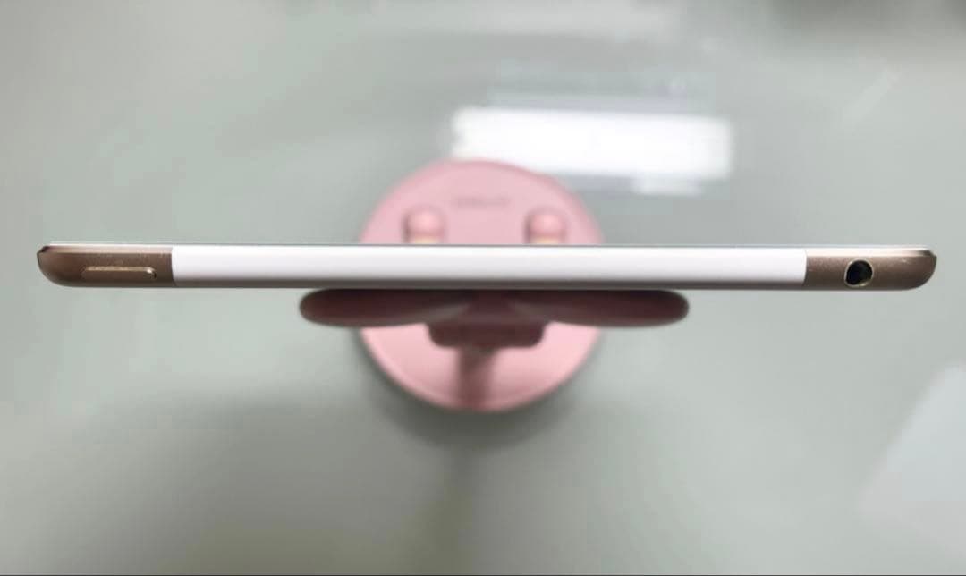 iPad mini4 16GB Wi-Fiモデル ゴールド SIMフリー