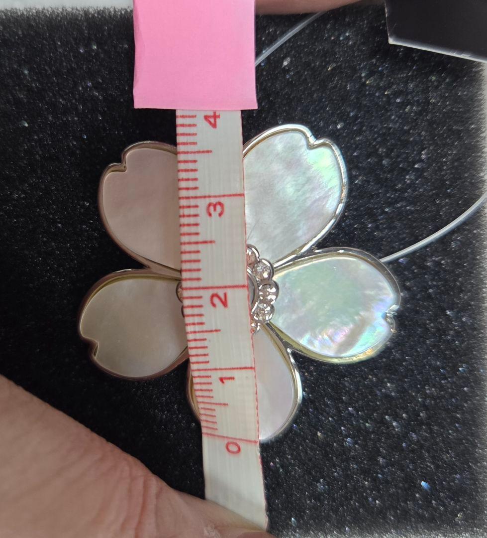 専用　Rene ルネ　花ブローチ　桜　タグ付き 新品未使用