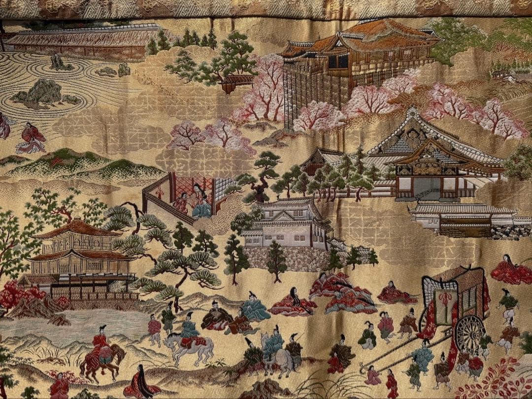 京都　美しい西陣織　絹タペストリー　日本の伝統刺繍　染織布　伝統工芸　シルク