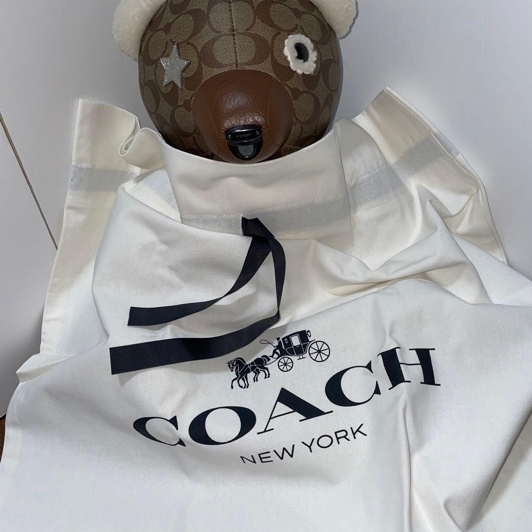 コーチクマのぬいぐるみ