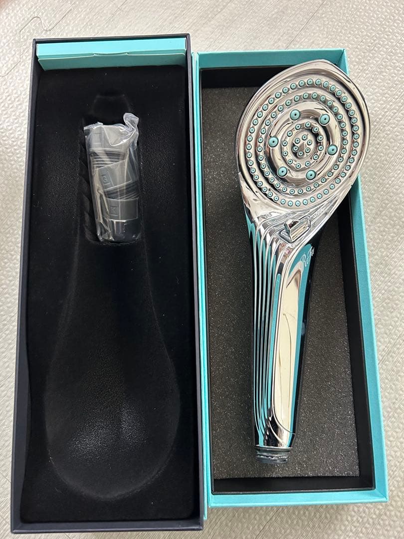 値下げ！大人気リファシャワーヘッド