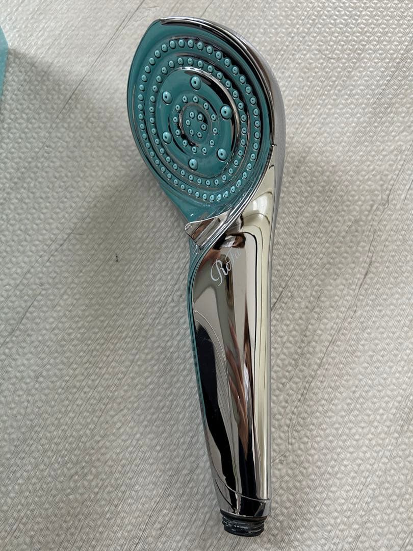 値下げ！大人気リファシャワーヘッド
