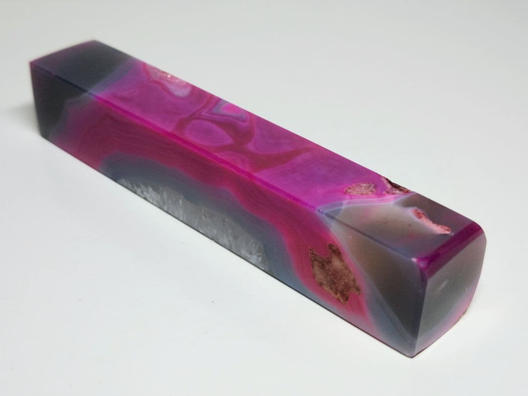 瑪瑙 401g メノウ アゲート 原石 鑑賞石 自然石 誕生石 鉱物 鉱石 水石