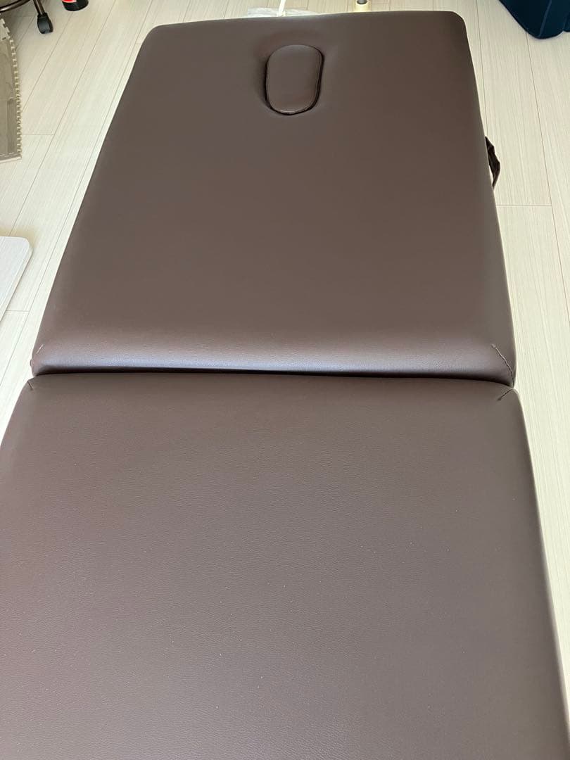 megu エステ折りたたみベッド World JB ワールドジェイビー