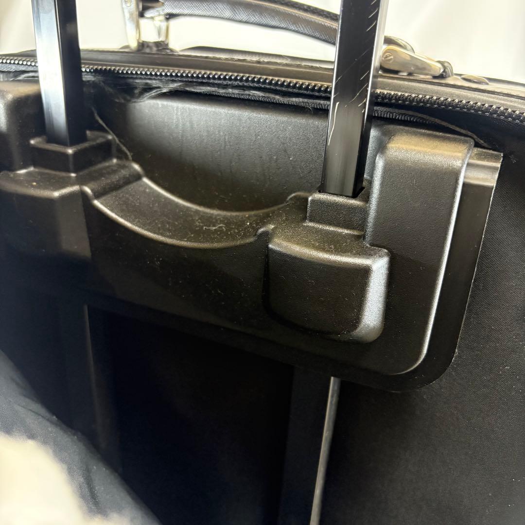 PRADA キャリーケース 三角ロゴ ナイロン キャリーバッグ ビジネス