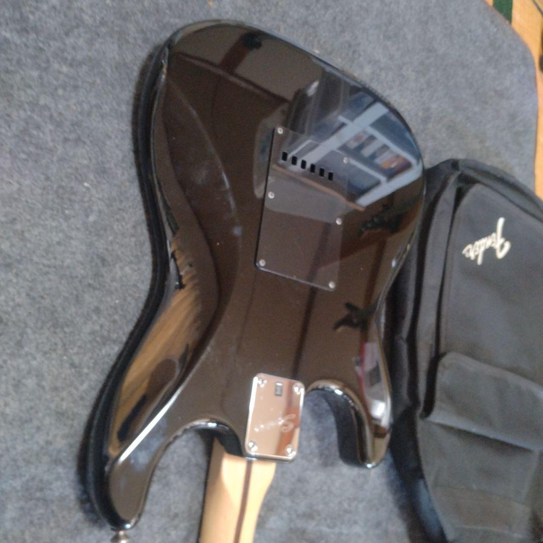 スクワイヤースタンダードストラトキャスター マッチングヘッドブラック