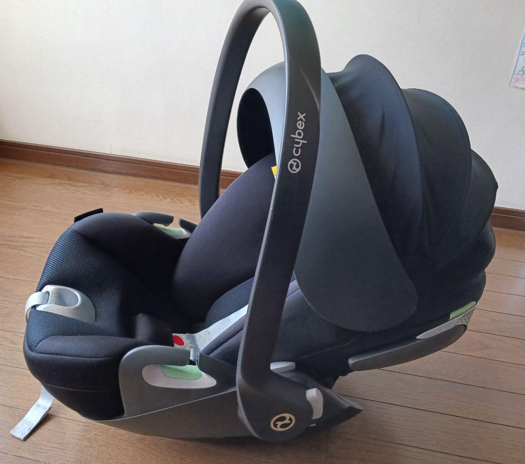 CYBEX cloud Ti-sizeチャイルドシート