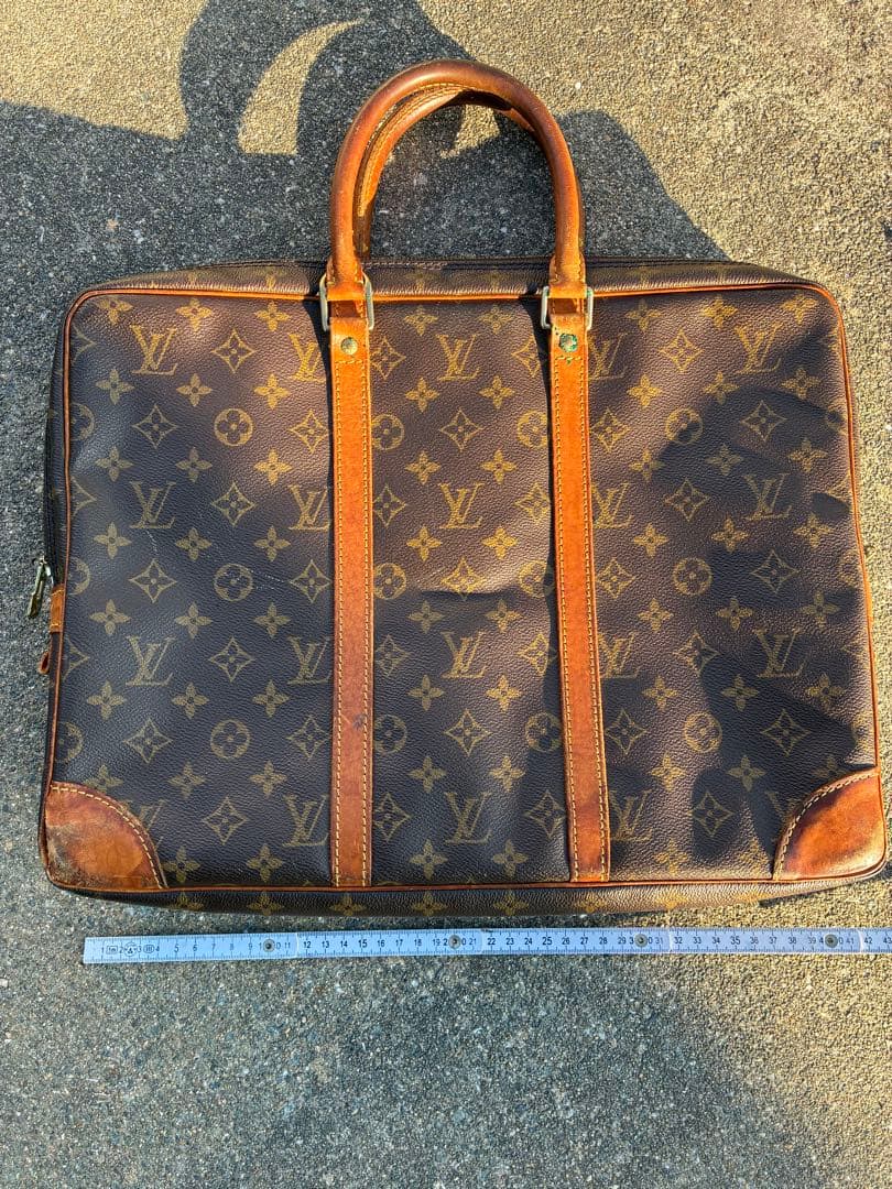 が*門様 LOUIS VUITTON ポルト ドキュマン ヴォワヤージュ モノグ