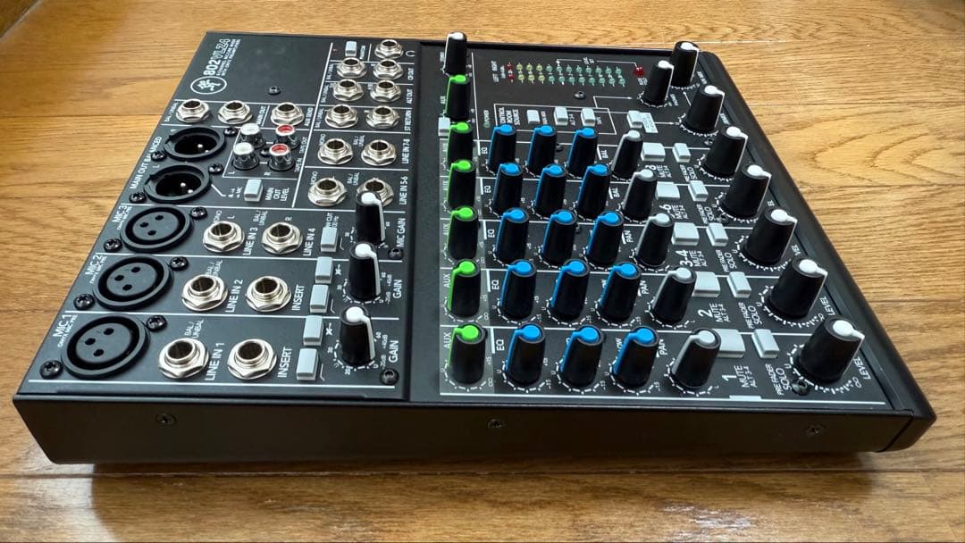 美品☆MACKIE コンパクトアナログミキサー 802VLZ4