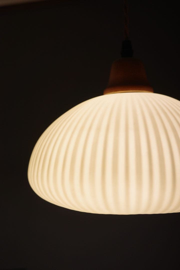 ミルクガラス ペンダントライト