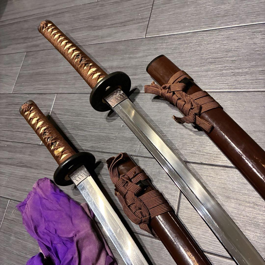 高級模造刀　居合刀　 美術刀剣　太刀　脇差　大小セット　深茶拵え