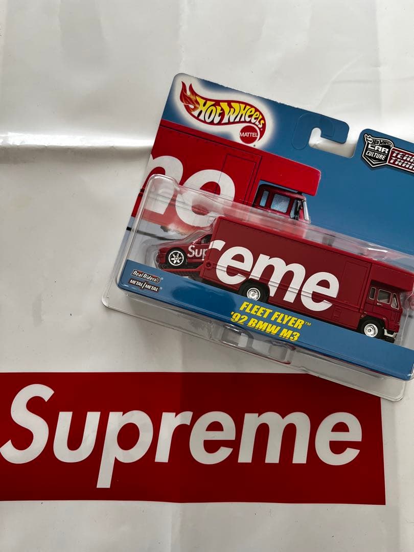 ミニカー Hot Wheels Fleet Flyer '92 BMW M3