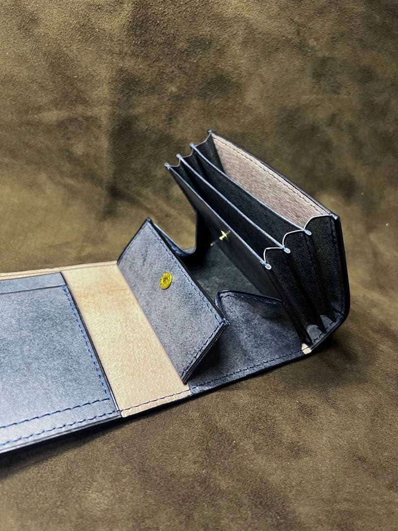 エムピウ ミッレフォッリエ　同型　コードバン　革財布