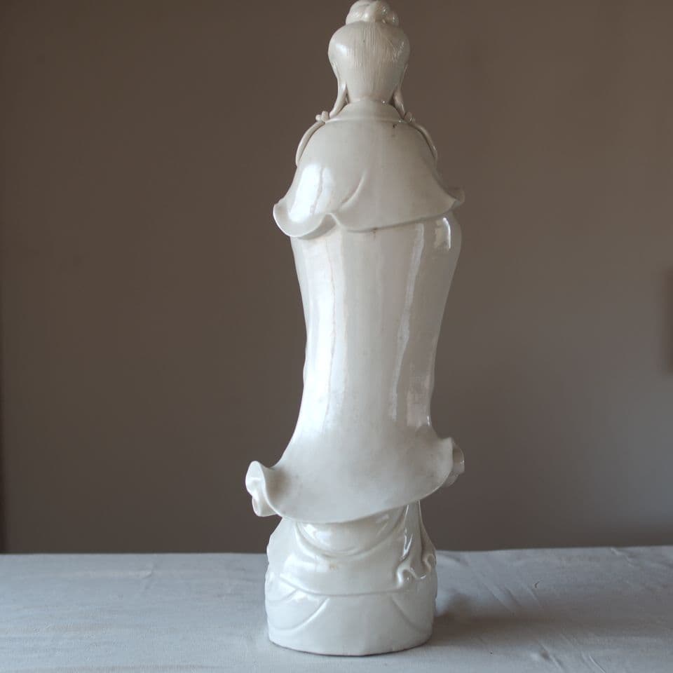 観音像 磁器製 ホワイト 約30cm 白磁 古道具