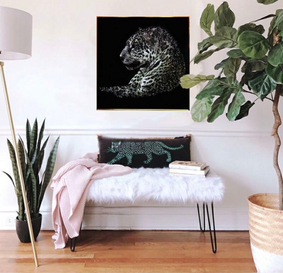 クリスタルアートパネル 水晶絵 水晶パネル 豹 パンサー 虎 モノトーン 黒 金