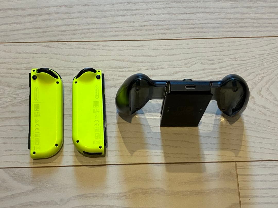 Nintendo Switch ニンテンドースイッチ　本体　おまけ付き