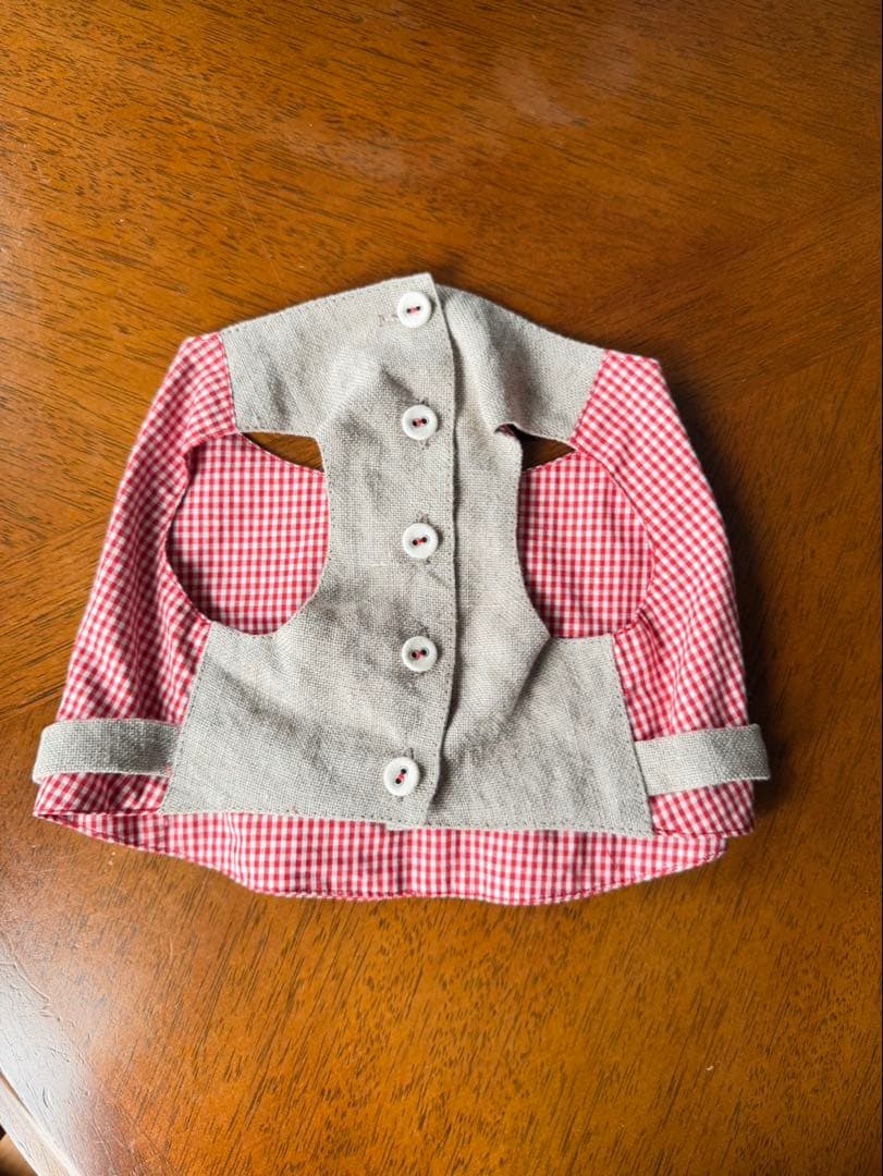 アトリエgg 新品サロン限定品　夏のベスト　サイズ2ハーフ