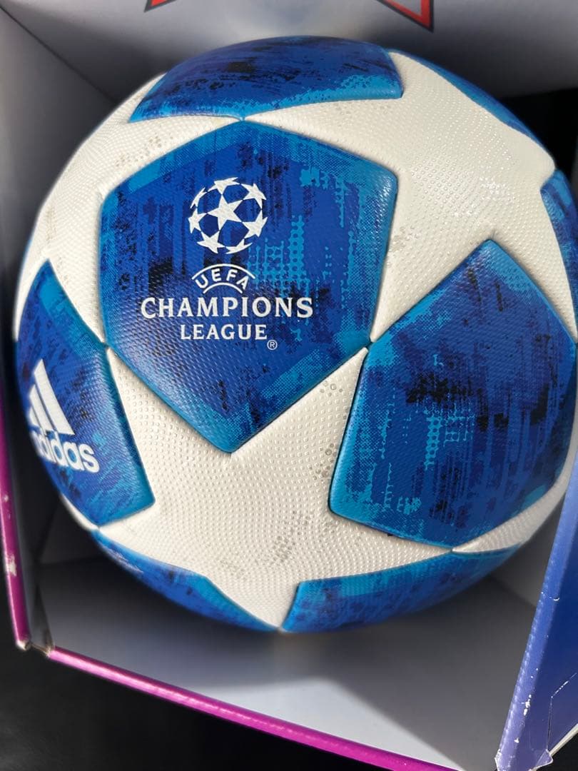 18-19UEFA チャンピオンズリーグ　フィナーレ公式球　箱無し