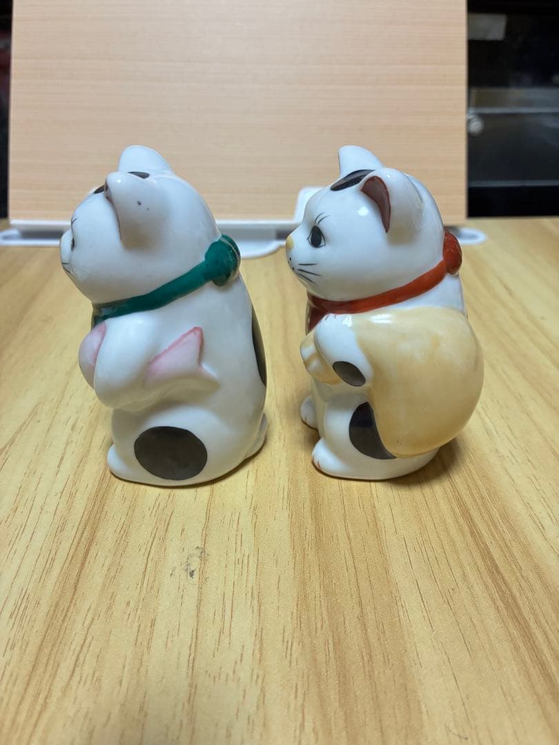 招き猫 置物 2体セット