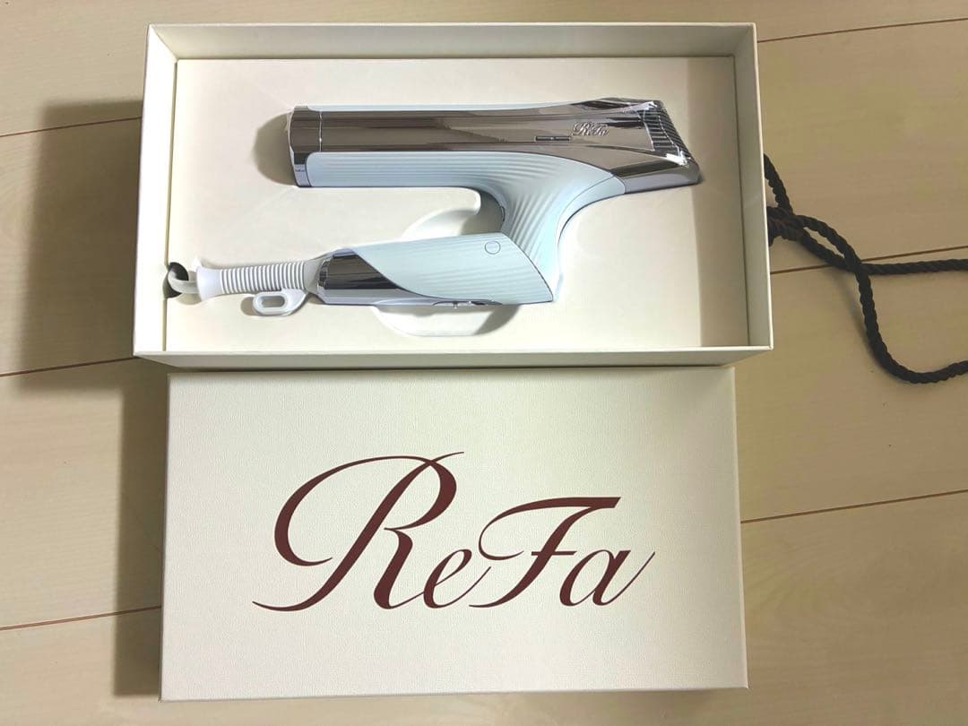 【新品】refa ビューテックドライヤー　スマートホワイト