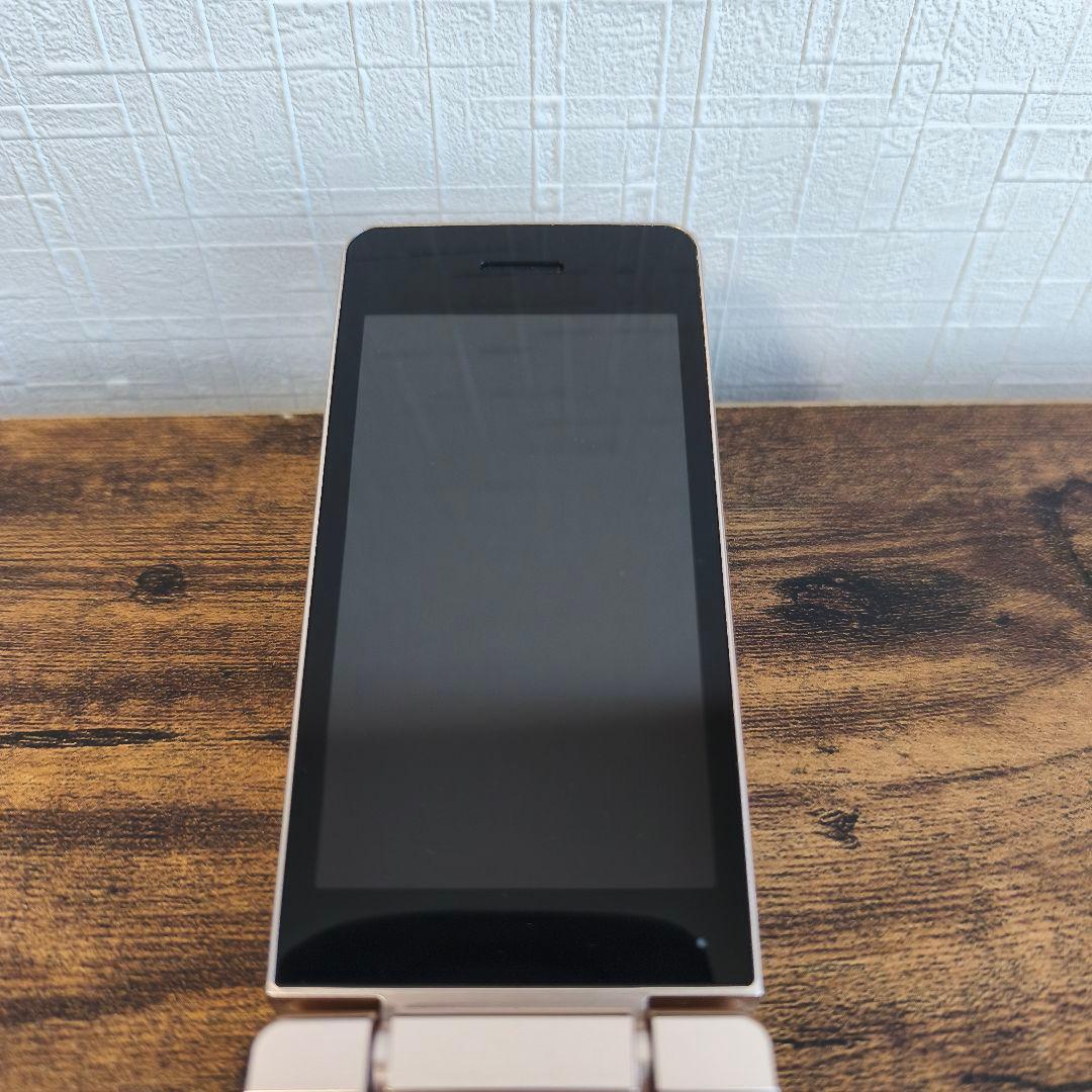 【美品】かんたん携帯11 A207SH ゴールド SoftBank 判定○