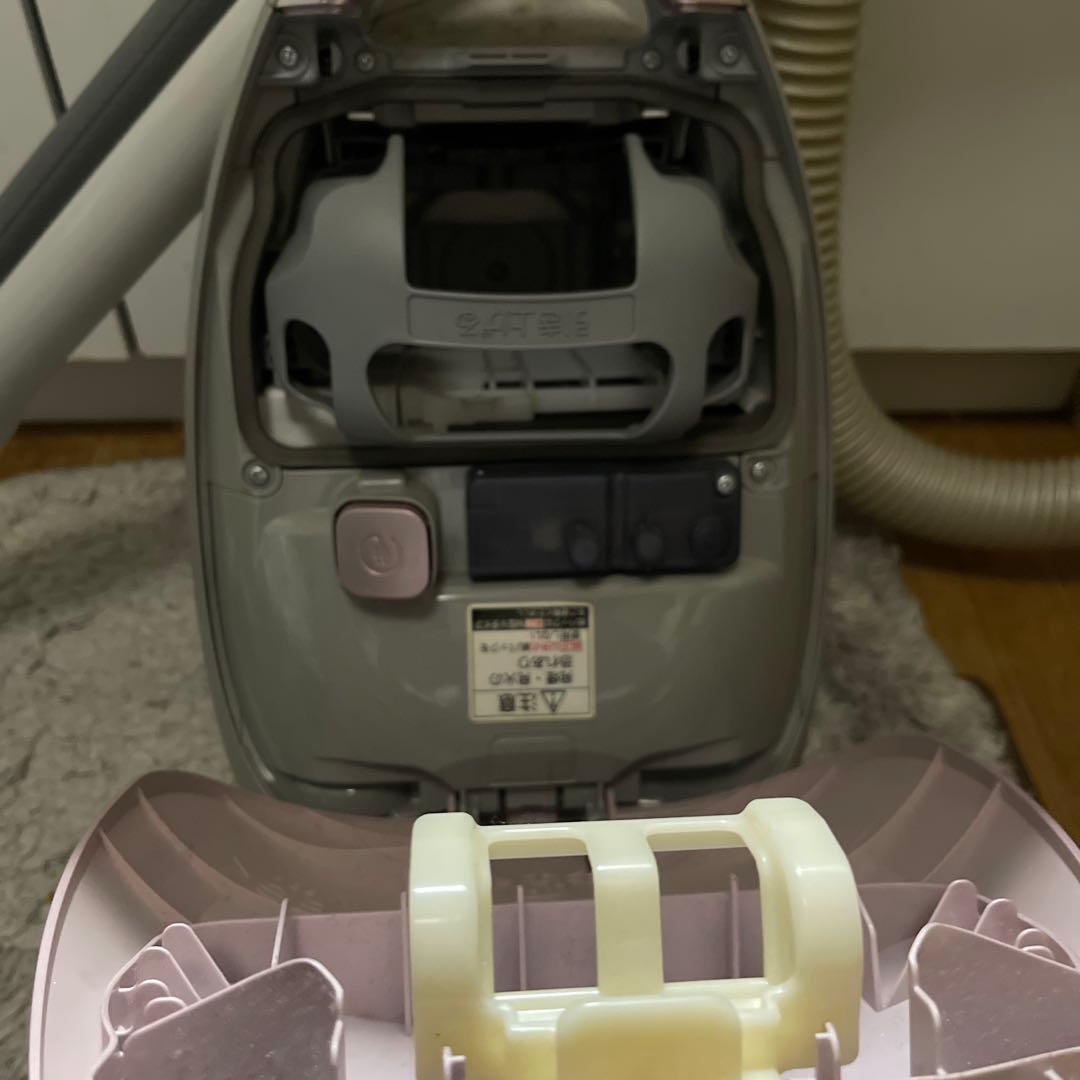 レア　廃盤品　パナソニック　掃除機　ハウスダストセンサー　pink 空気清浄機能