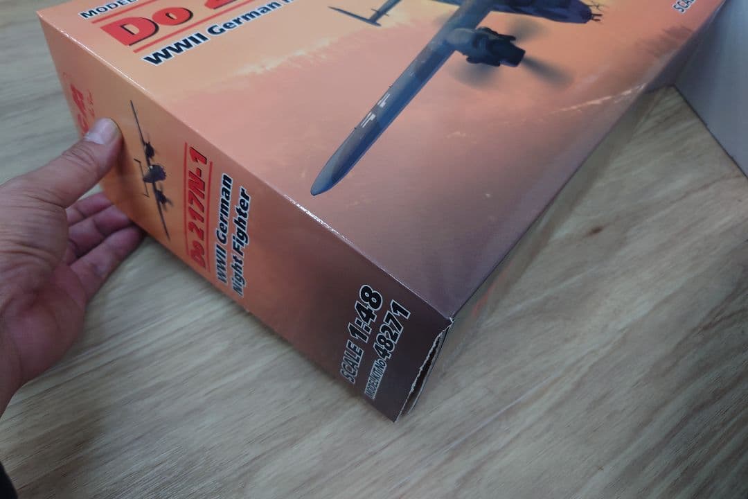 航空機・ヘリコプター ICMDo217N-1WWIIGerman Night Fighter 1/48