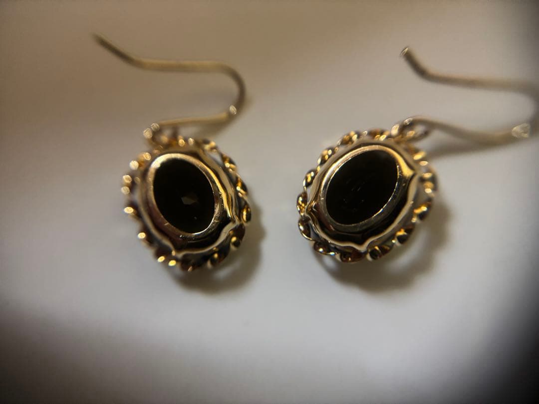 18金 モルダバイト ピアス K18