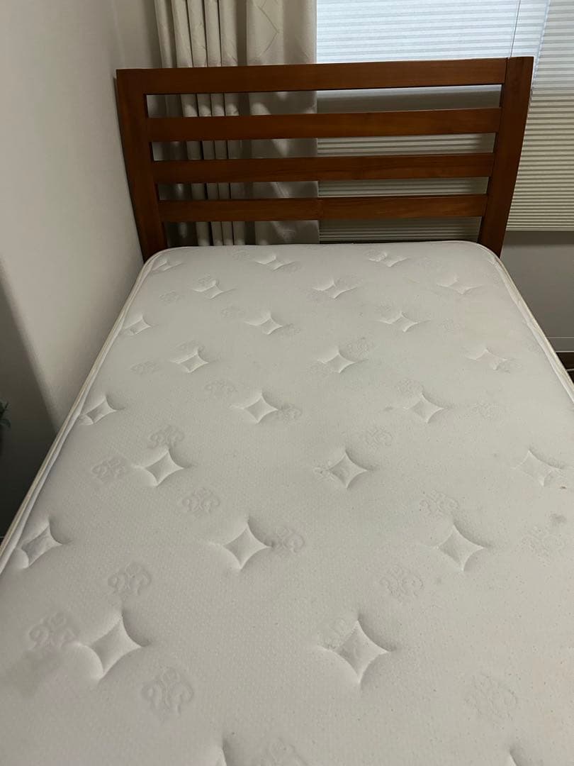 スキャンティーク　シングルベッド　(シモンズマットレス込み)中古品