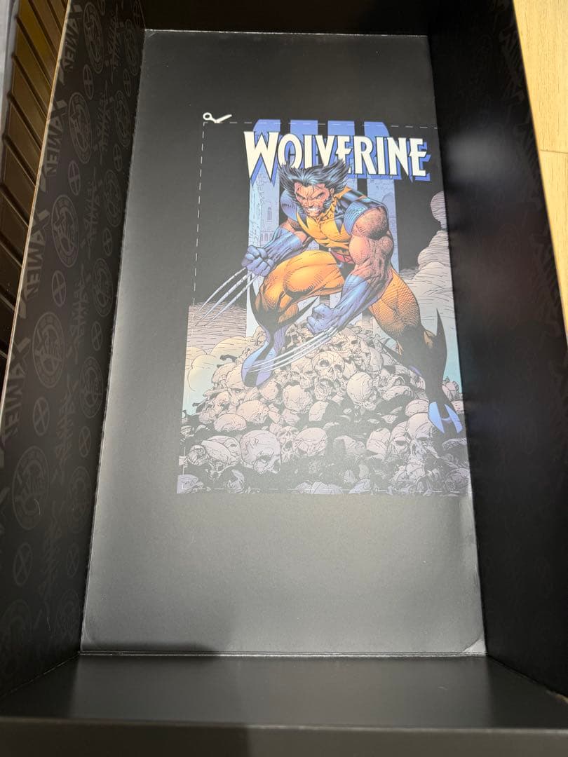 炎スタジオ ウルヴァリン　フィギュア　ホットトイズ　エックスメン