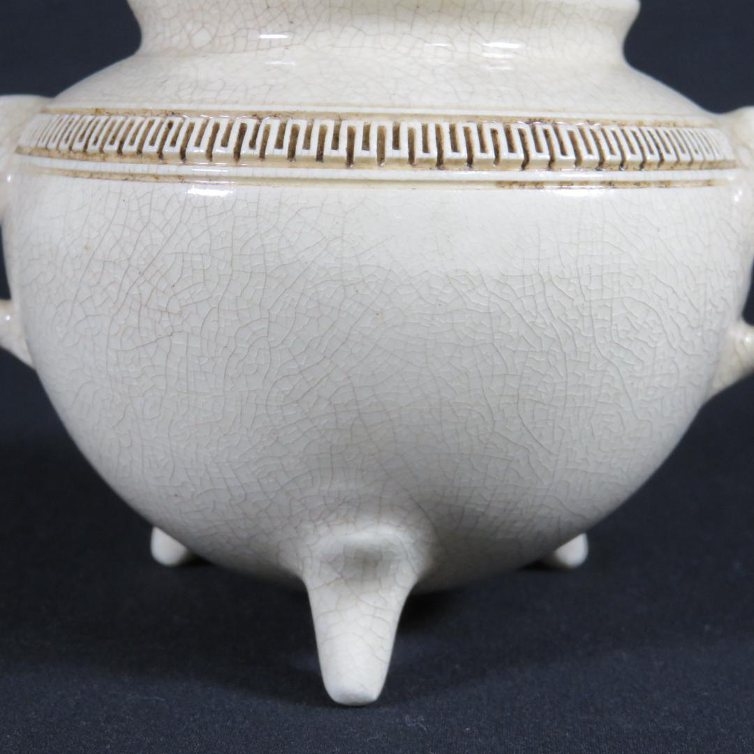 香炉 白磁 貫入 使用感あり 三つ足 象耳 双耳