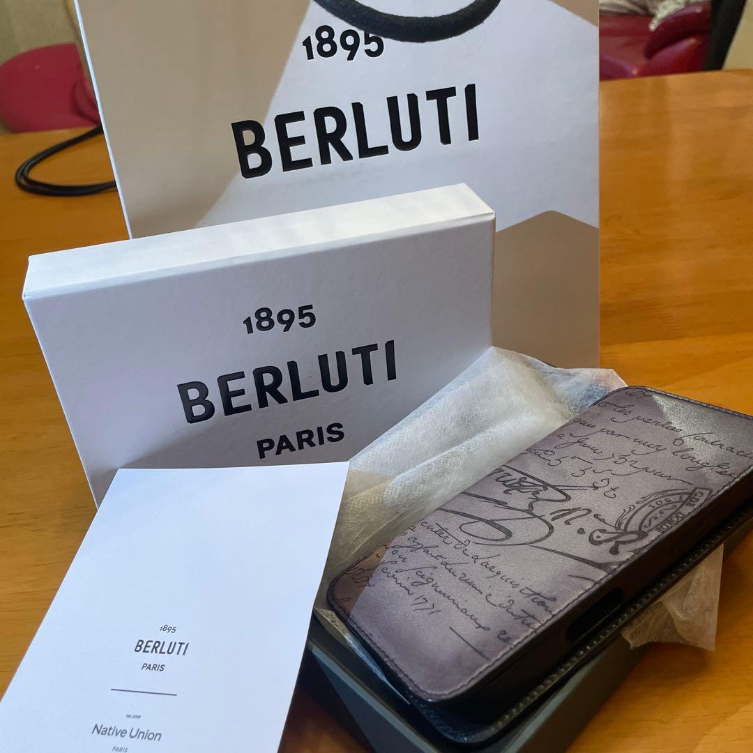 BERLUTI Native Union スマホケース　iPhone16pro