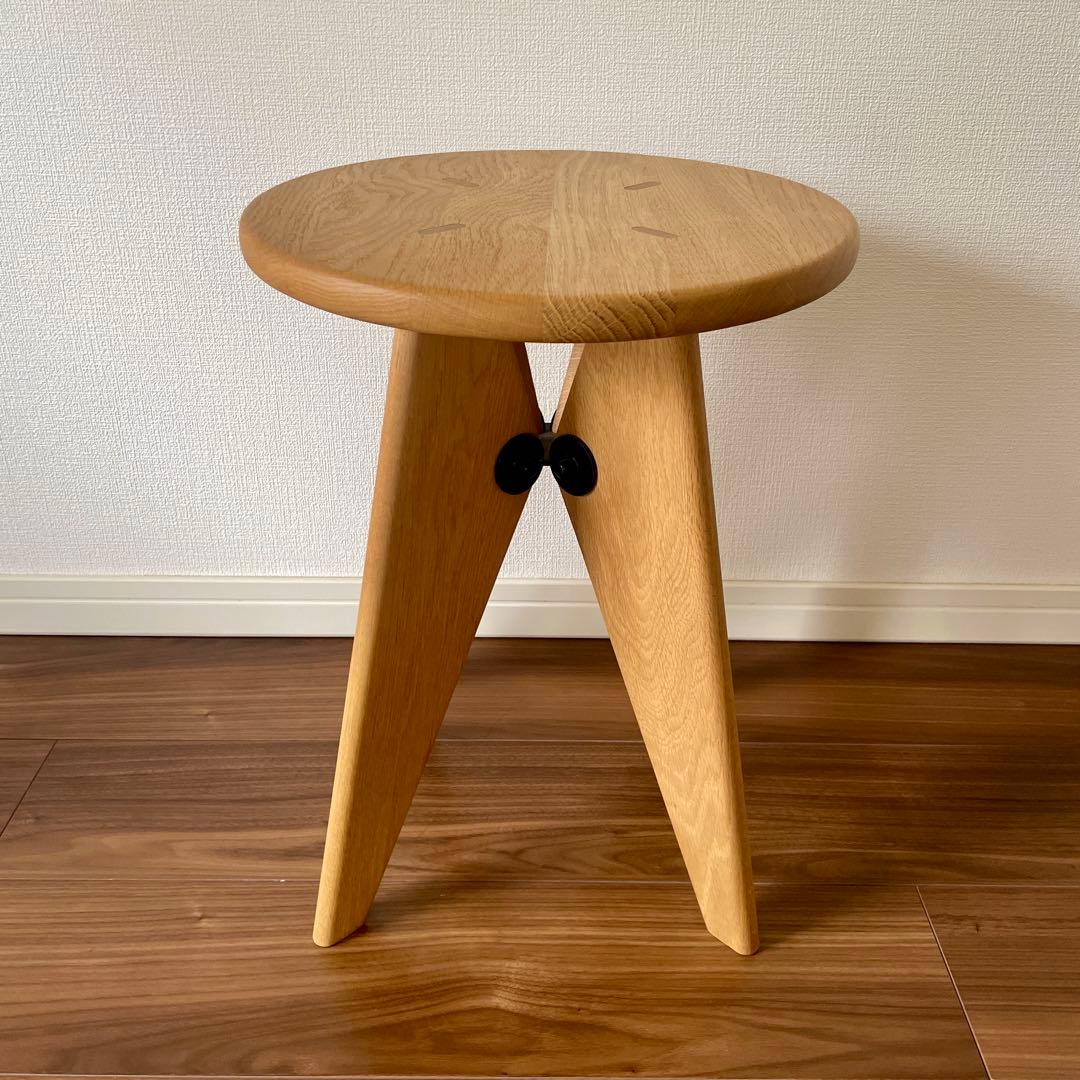 ヴィトラ(Vitra)　タブレ　ボワ　スツール