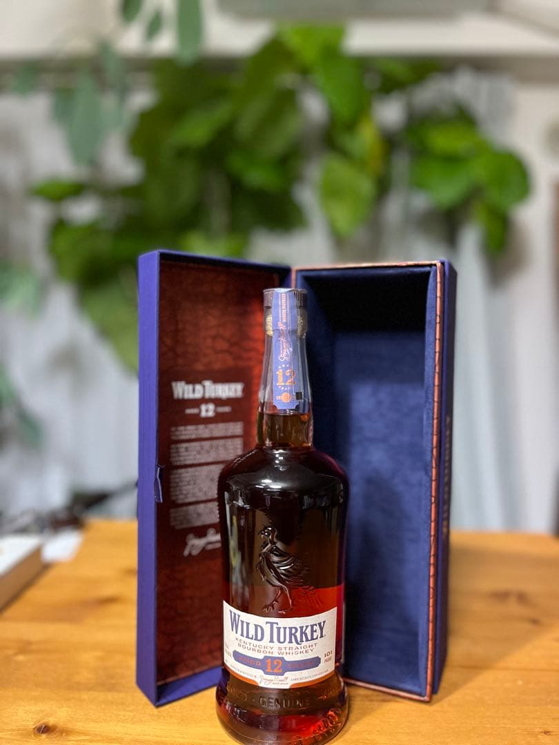 【終売品】ワイルドターキー 12年 1本700ml 箱、化粧箱付