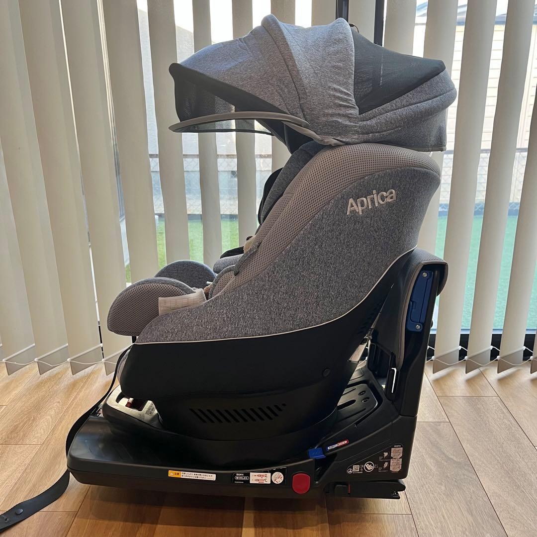 Aprica クルリラAC チャイルドシート　ISOFIX 回転式