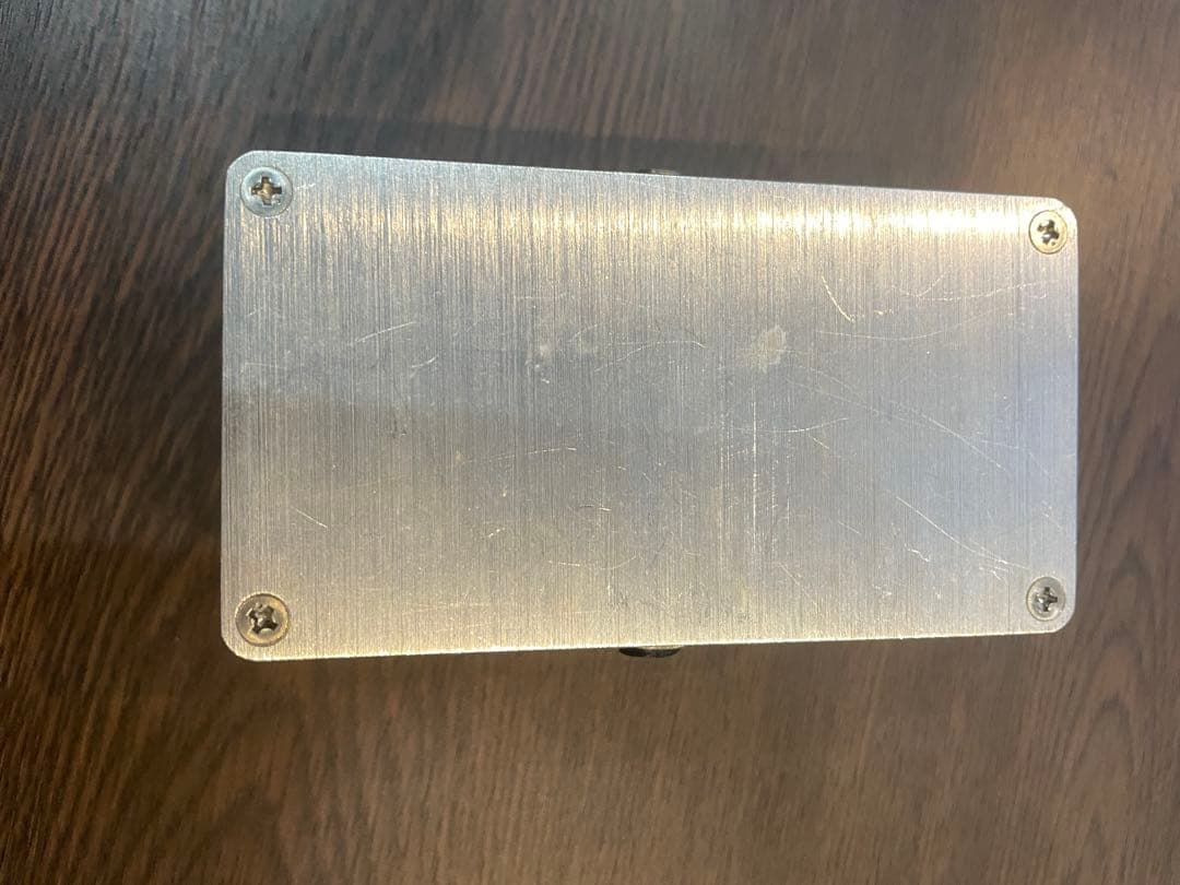 Leqtique EDM DELAY エフェクター