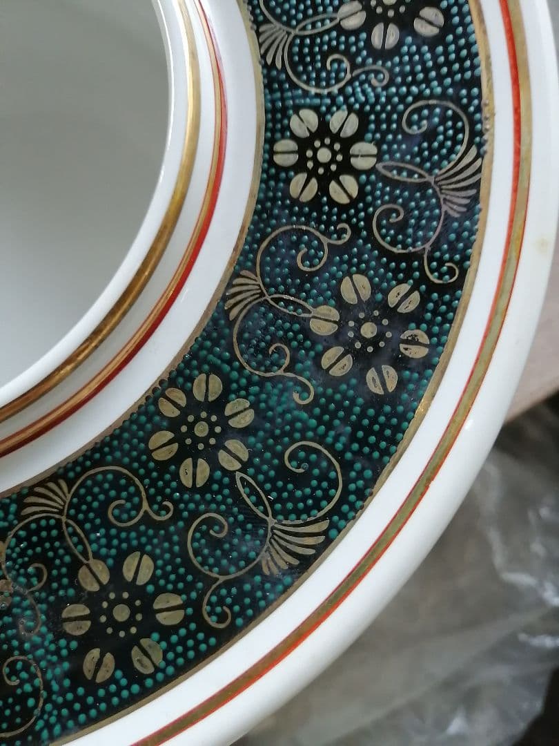 W高級品‼️九谷焼　青粒鉄仙　7号灰皿