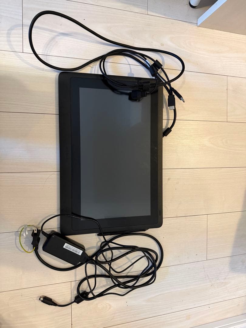 Wacom Cintiq 液晶ペンタブレット 本体