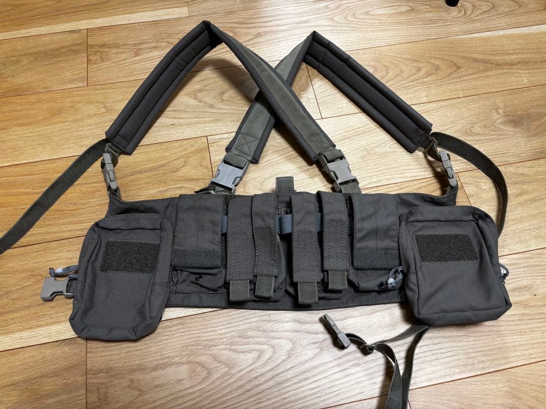 VOLK TACTICAL GEAR　チェストリグ　RG