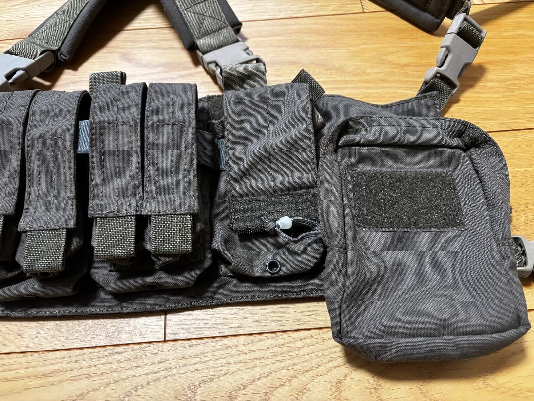 VOLK TACTICAL GEAR　チェストリグ　RG