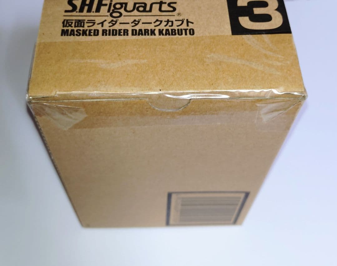 真骨彫製法 仮面ライダーダークカブト 新品未開封 フィギュアーツ