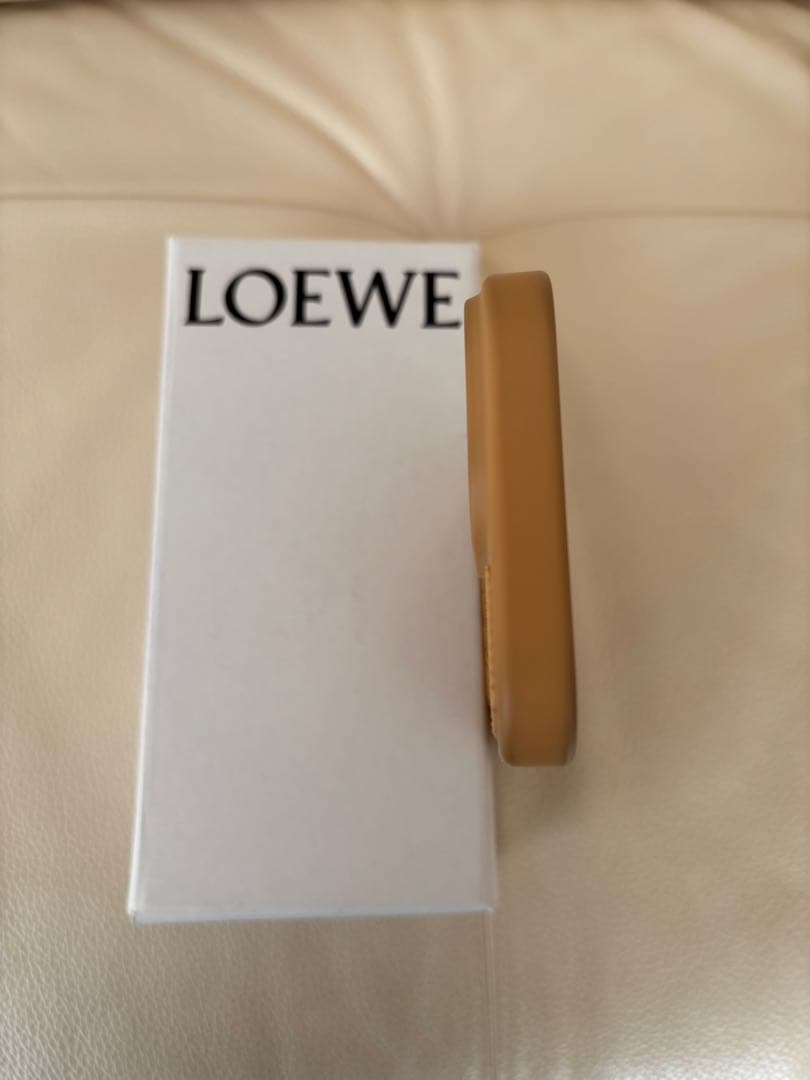 <値下げ交渉可>LOEWE シリコンケース iPhone14Pro Max