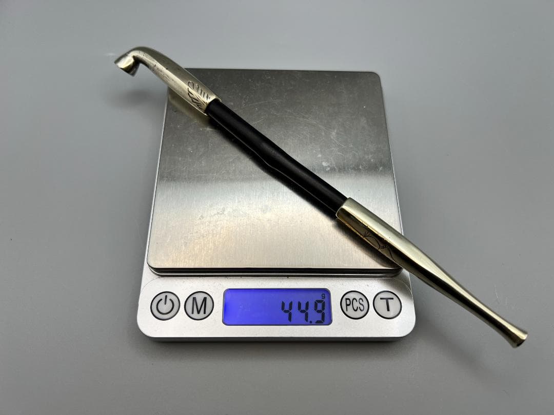 純銀　村田　六角煙管　キセル　かぶ食２匹鼠図　銀細工　アンティーク　重量約45g