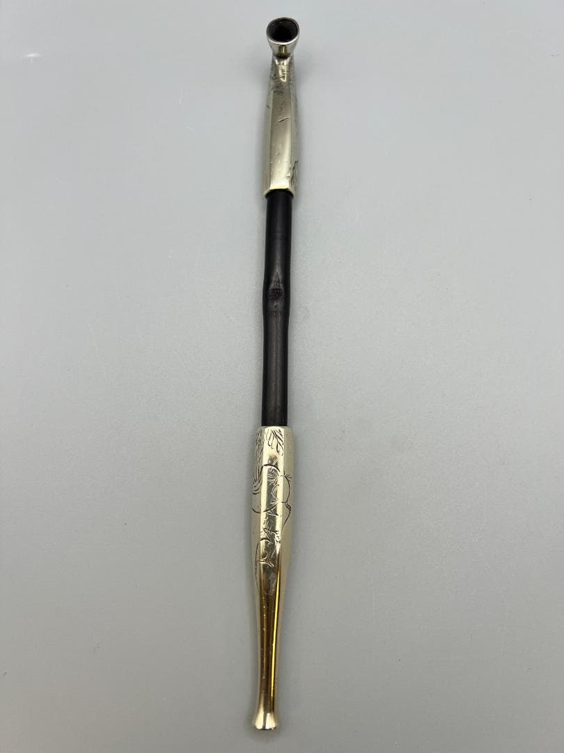 純銀　村田　六角煙管　キセル　かぶ食２匹鼠図　銀細工　アンティーク　重量約45g