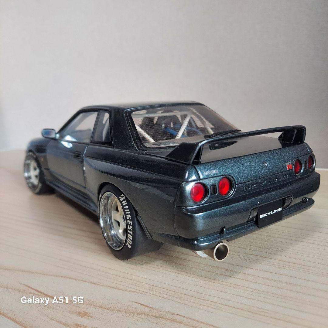 スカイライン GT-R ダークグレー オートアート1/18　純正カスタム品