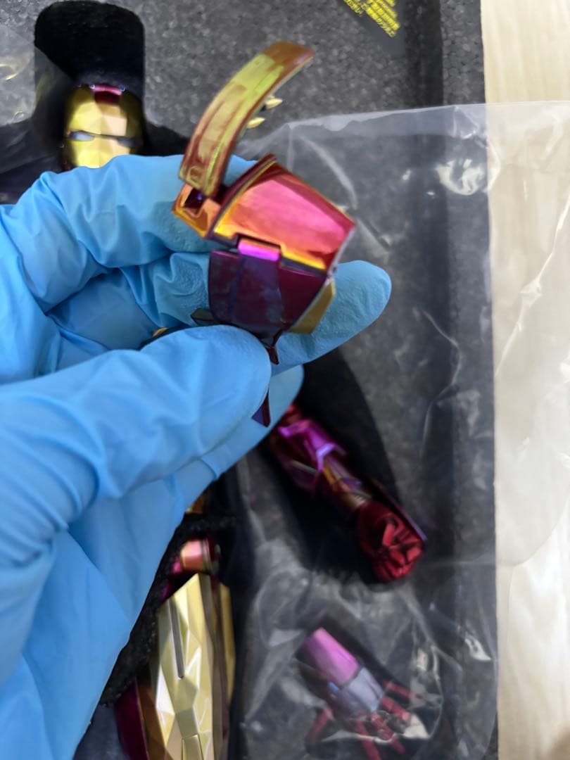 ホットトイズ　アイアンマン・マーク4プリズムアーマー