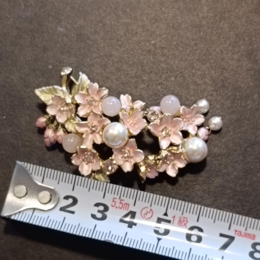 VENDOME BOUTIQUE/ヴァンドーム　ブローチ フラワー　ピンク